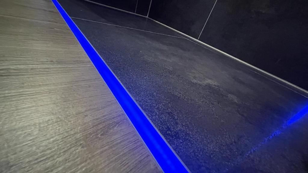 #1 Tgha Luxury Studio Apartment In את'לון מראה חיצוני תמונה