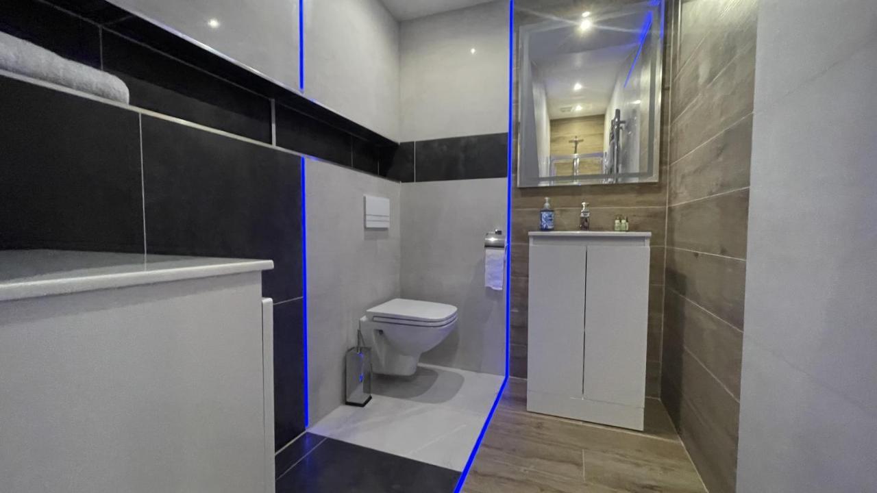 #1 Tgha Luxury Studio Apartment In את'לון מראה חיצוני תמונה