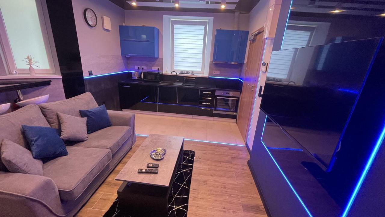 #1 Tgha Luxury Studio Apartment In את'לון מראה חיצוני תמונה